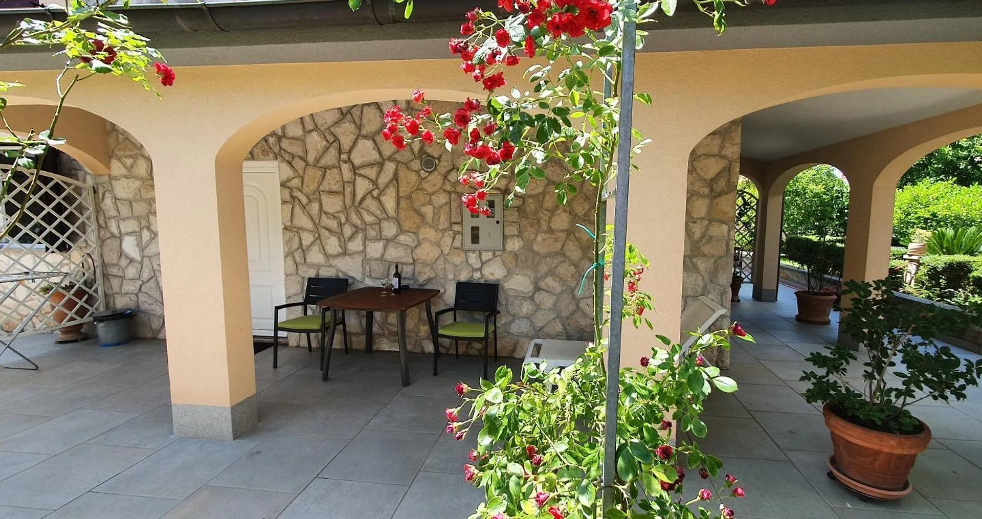 Apartments Ginkgo, Banjole - Pula Croatia